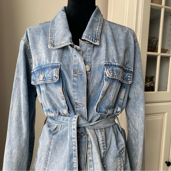 Cisono Oversized Denim Shacket - Picture 2 of 12